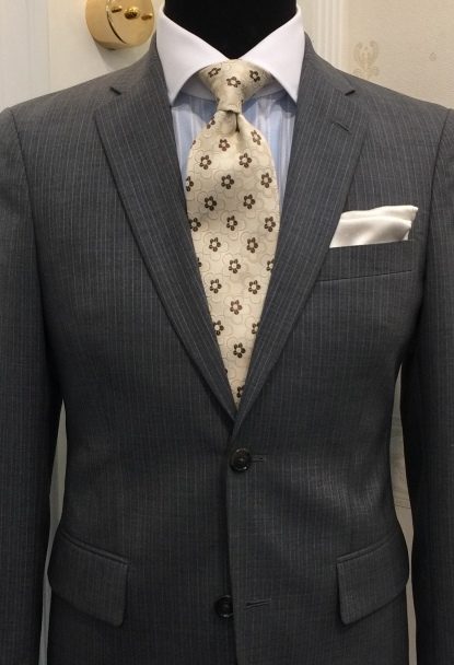 Custom handmade men's suit